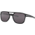 Sonnenbrille Oakley Latch Beta Matte Black / Prizm Grey Seitenansicht