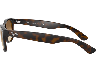 Sonnenbrille Ray-Ban RB2132 New Wayfarer Classic Glänzend Havanna / Braun Seitenansicht